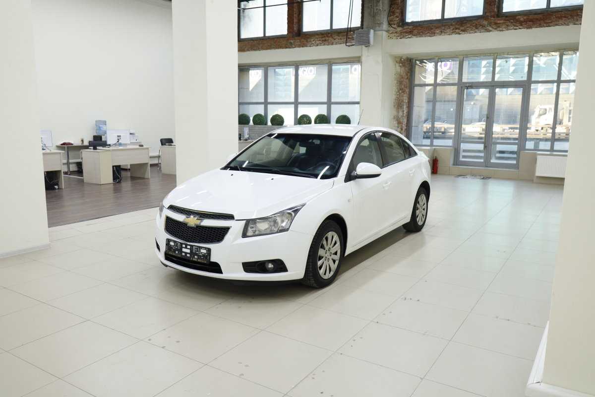 Купить Chevrolet Cruze Механическая 2012 с пробегом 99630 км низкие цены на  б/у автомобили в Астрахани - Урус Экспер